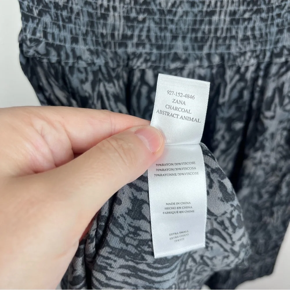 NEW Rails Zana Charcoal Gray Abstract Animal Cinched Waist Dress Size XS - Picture 3 of 11